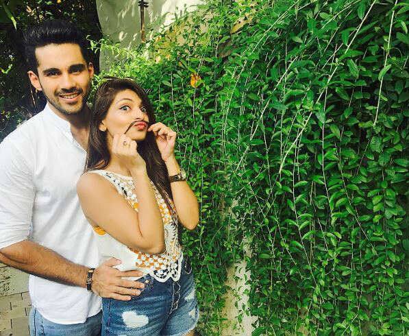The actor is madly in love with Akanksha who is a Delhi-based company secretary. The couple posts various lovey-dovey pics on social media. Here are few pics... (Photo: Instagram)