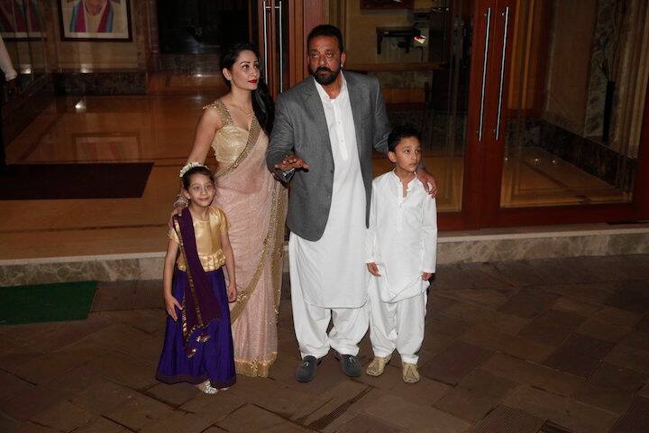 Sanjay and Maanayata with their twin kids Shahraan and Iqra
