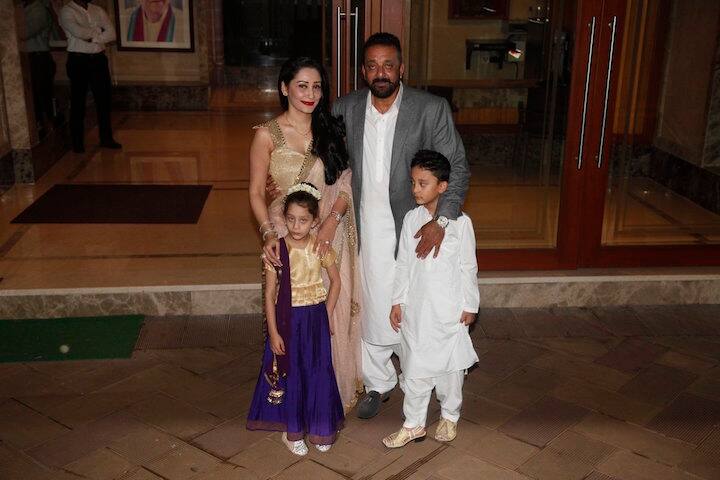 Sanjay and Maanayata with their twin kids Shahraan and Iqra