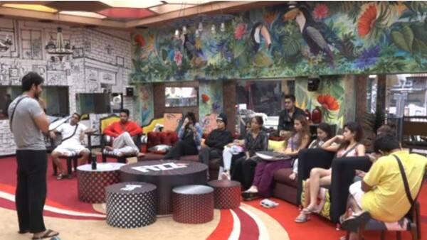 Now again it's nomination time for the housemates and this time 7 contestants has been nominated for eviction this week. According to BOC, the nomination task will have Dhinchak Pooja’s huge decision involved. The nominated contestants are: (Photo: Colors)