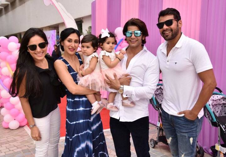 And to mark their first birthday, a bash was hosted on Sunday where we saw a number of television celebs dropping in with their little ones.