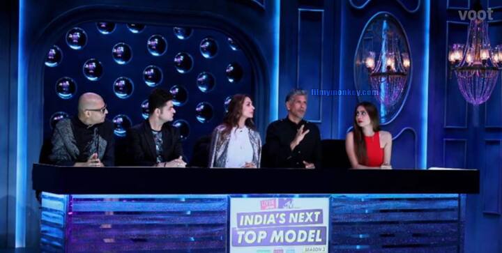 It was then the time for bikini round and sexy girls walked one by one while the judges grilled them with the questions. (Pic: MTV India)