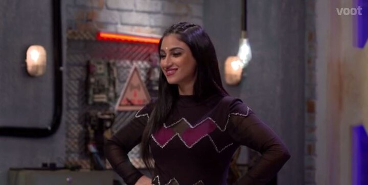 Though it's very early to judge the success or failure of 'Bigg Buzz' but we're sure that Priya Malik, along with Sahil, will surely rock the show with their pinch of wit & humour! (Photo: Voot)