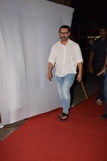 PICS: From Bachchans to Aamir, Kareena & Ranveer Singh & other Bollywood celebs at Rani Mukerji's father Ram Mukerji's prayer meet!