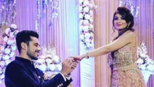 TV actor Abhishek Bajaj gets ENGAGED to longtime girlfriend Akanksha Jindal! TV actor Abhishek Bajaj gets ENGAGED to longtime girlfriend Akanksha Jindal!