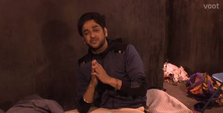 Popular ex 'Bigg Boss' contestants & winners have now came in support of Vikas and has slammed Shilpa for her inhuman behavior. (Photo: Voot)