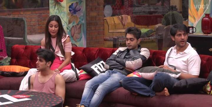 In a recent episode of 'Bigg Boss Extra Dose' named 'A new Revenge Plan?' on Voot, Hina & Priyank are having a conversation about Priyank's ex-girlfriend Nikita Nagpal with other housemates. (Photo: Voot)