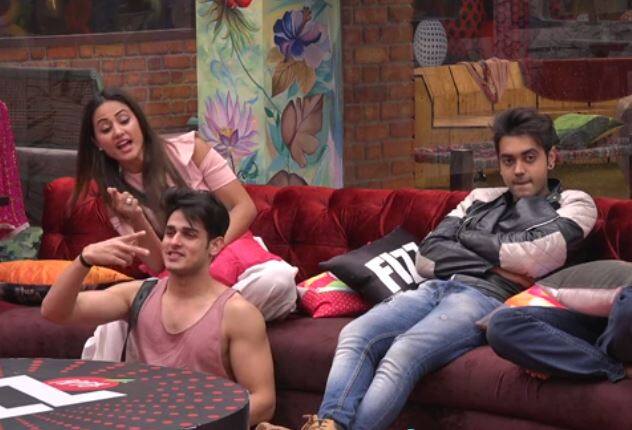 Priyank is constantly trying to stop Hina from talking about the same and even asked 'Bigg Boss' to cut that part.(Photo: Voot)