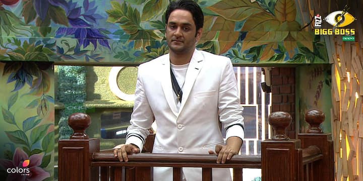 When, Vikas Gupta told Salman, how Shilpa has accused him of making an MMS of her and shared the same with the housemates. 