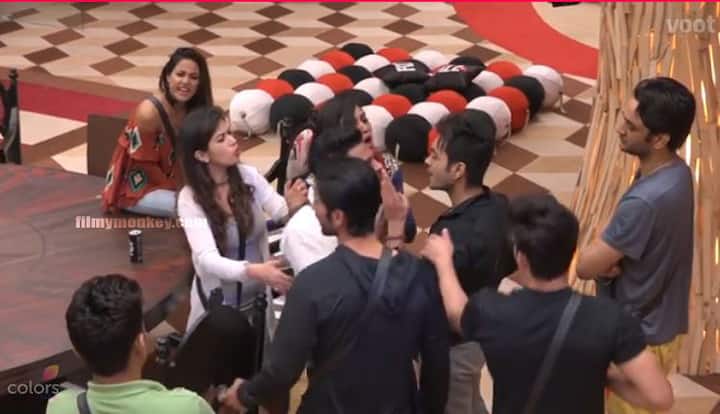 More than Ben, the audience witnessed Hina's involvement in the fight targetting Team Akash. The social media users have been constantly sending her hateful messages blaming her for instigating her friends.