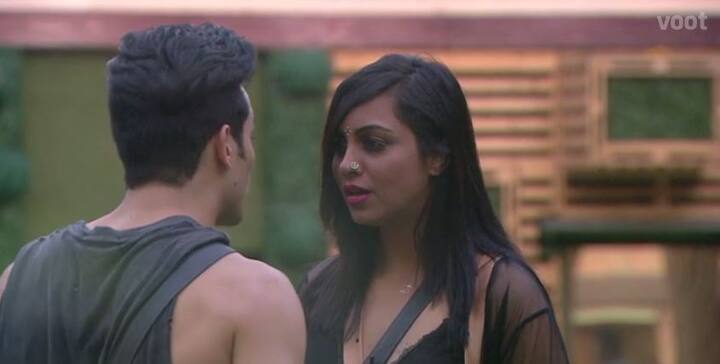 While speaking to a news channel in Mumbai, Arshi's publicist Flynn said that the police need to obtain a warrant to enter the Bigg Boss house and the necessary application has been made in the concerned court. She also added that she is not at liberty to disclose any more details. She said,