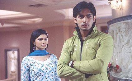 After his debut show 'Kasamh Se', Naman Shaw went on to be a part of various Ekta Kapoor shows like 'Kyunki Saas Bhi Kabhi Bahu Thi', 'Kasautii Zindagii Kay' among others. He even participated in 'Nach Baliye 4' with ex-girlfriend Megha Gupta and emerged as runner-ups. (Photo: Web)