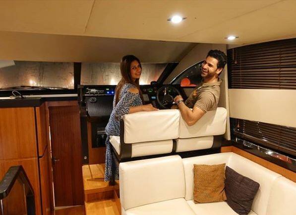 Divyanka & Vivek having a great time together on the yacht. (Photo: Instagram)