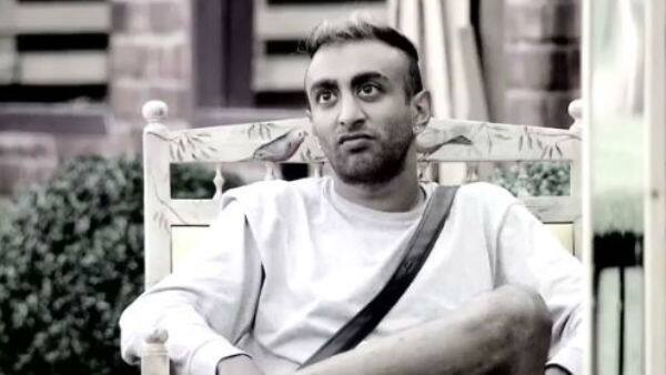 Bandgi requests Akash Dadlani for the same, however he clearly refuses! 