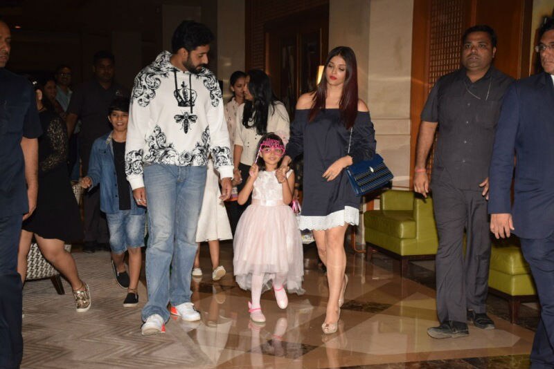 मम्मी-पापा की फिल्में बड़े चाव से देखती हैं Aishwarya rai की लाडली Aaradhya Bachchan, इस बात के लिए जमकर होती है तारीफ