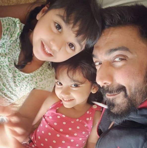 He later shared a beautiful pic with 3-year-old twin daughters