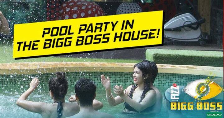 In tonight's (17th November) episode, the 'Bigg Boss 11' ladies are all set to raise the temperature with their hot avatars in a pool party. (Photo: Colors)