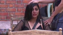Bigg Boss 11: Arshi Khan's boyfriend SLAPPED her very HARD for a SHOCKING reason!