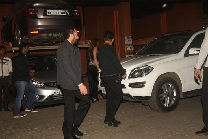 Though there has been constant rumors about Salman & Iulia's affair in the media, the couple has never confirmed or denied being in a relationship. (Photo: Manav Manglani)