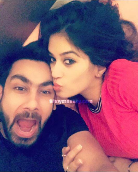 Bandgi's boyfriend Dennis Nagpal has already broken up with her seeing her PDA's with co-contestant Puneesh on the show. (Pic: Instagram)