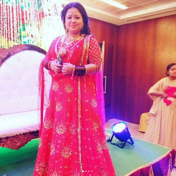The bangle ceremony took place on November 27 and Bharti wore a Neeta Lulla creation for it. (Photo: Instagram)