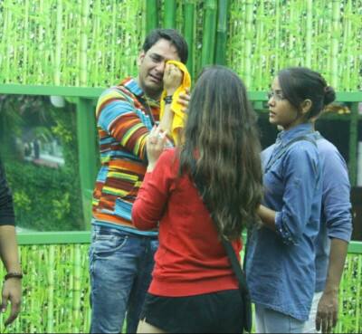 Tortured by Shilpa number of times, Vikas has not only cried on the show but has attempted to run away twice too.