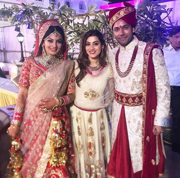 Actor Vikaas Kalantri's wife Priyanka posted this pic with the caption, 