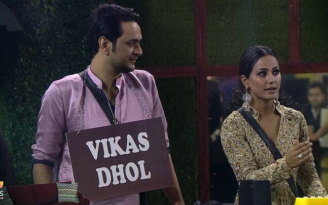 Ravi also spoke about his friends Hina & Vikas in the show. He said,