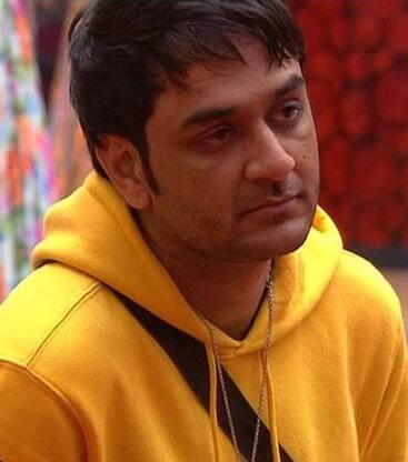 While Vikas & Ravi have known each other since a long time. Also, they have many common friends. (Photo: Colors)