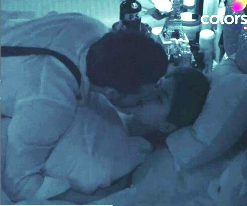 We've been seeing Bandi's growing closeness with Puneesh, especially in the nights when the lights go out and her boyfriend Dennis Nagpal has even announced that he has broken up with her after seeing her romantic involvement with co-contestant. The duo was seen discussing in the very first week on camera that they should come up with their love-angle in order to stay longer in the house. Things have been escalating ever since. (Photo: Colors)