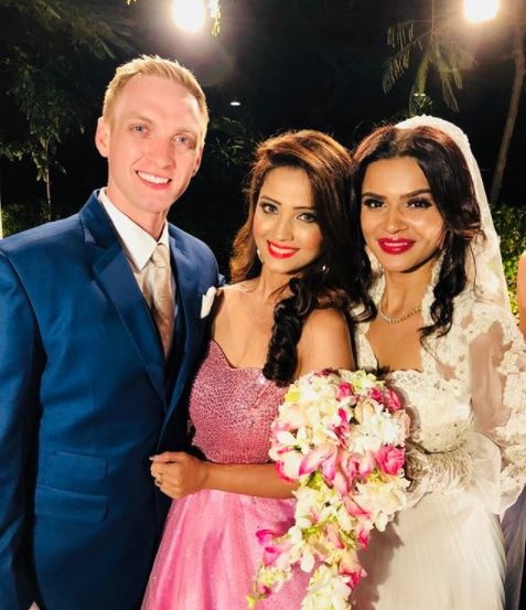 Adaa khan captioned this pic as, 