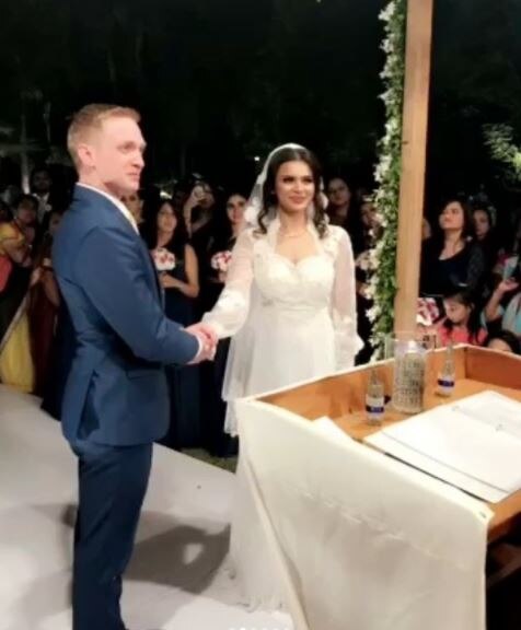 Heartiest congratulations to the couple! (Photo: Instagram)
