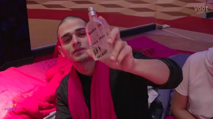 Despite all romance drama inside BB 11 house, Priyank still misses his friend Benafsha. (Pic: Colors)