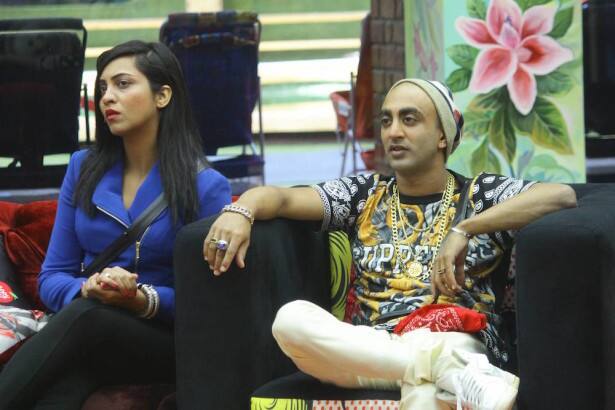 According to an online portal, Jalandhar magistrate court has ordered the cops to enter the Bigg Boss house and arrest Arshi. (Photo: Colors)