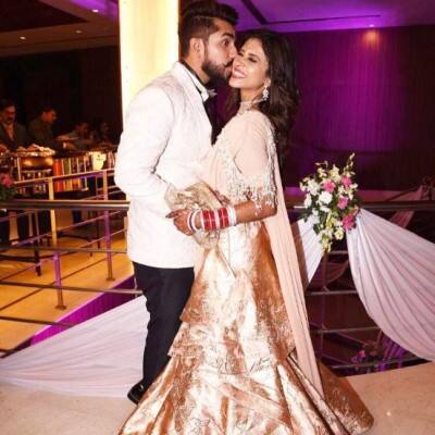 We congratulated one of the most loved couples of Television a very Happy 1st Marriage Anniversary and wish them many more years of togetherness and love! Pour in your wishes for them too.....