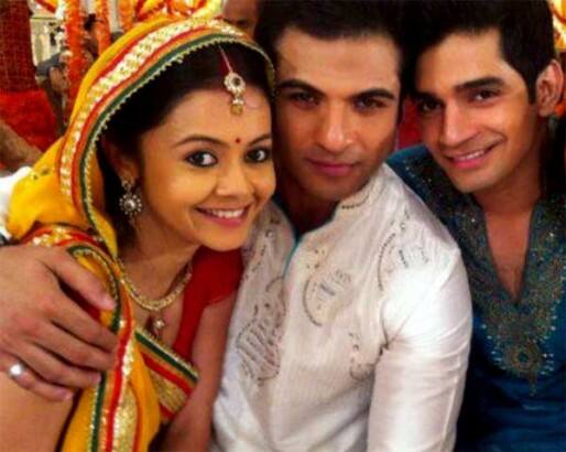 TV actress Devoleena Bhattacharjee, who played the lead role of 'Gopi' in popular Star Plus show' Saath Nibhana Saathiya', feels that people are targeting Hina unnecessarily. (Photo: Instagram)