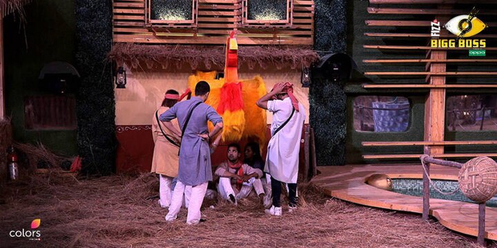 The task started on a peaceful note but the housemates turned violent when Hina's egg came out in the second round. (Photo: Colors)