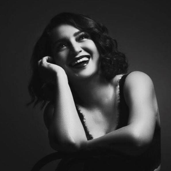 Coming back to the stunning photoshoot, Tisca pictures will surely make your jaw drop! (Photo: Instagram)