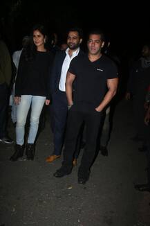 PHOTOS: Bollywood's 'Sultan' Salman Khan turns 52; Check out pictures from his GRAND BIRTHDAY BASH