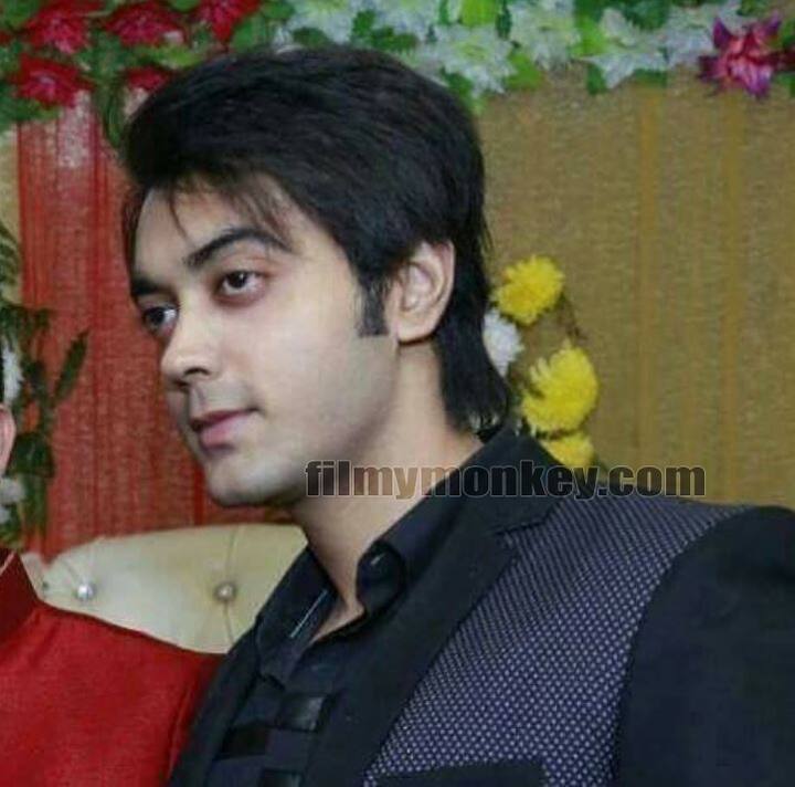 Not only now, even at a younger age, Luv did look a lot like Salman used to look in his earlier films.