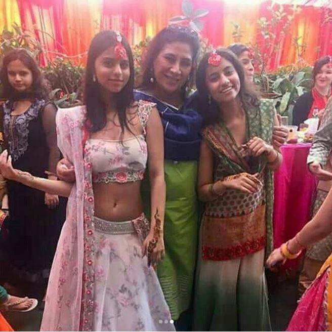 There was another picture of Suhana looking pretty like a flower in that white florar printed lehenga from anther function at the wedding.