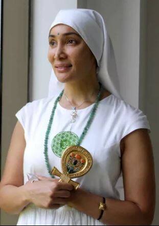 Later, she grabbed limelight after she became a 'nun'.