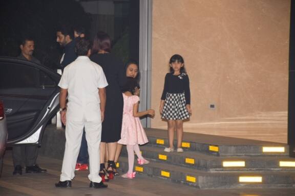 When the bachchans made their exit after a dinner at a suburban restaurant in Mumbai's Bandra, they were also accompanied by some friends with their daughter of about same age as Aaradhya.