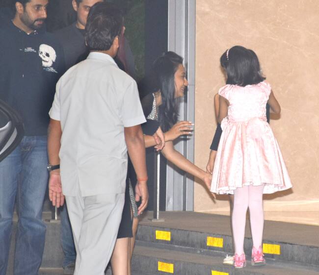 The the two girls looking adorable hugging each other!
