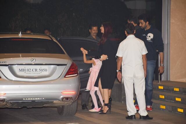 Aaradhya out on dinner with Daddy and Mommy