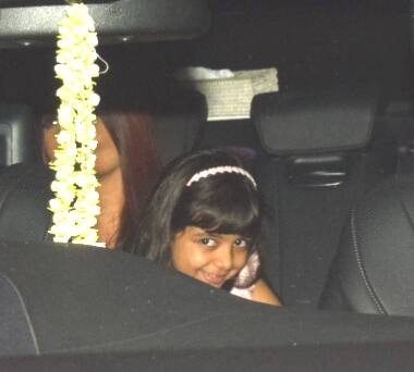 Aaradhya out on dinner with Daddy and Mommy
