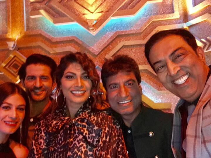 On the professional front, she recently made an appearance on another Colors show 'Entertainment Ki Raat' with other ex 'Bigg Boss' contestants Hiten Tejwani, Vindu Dara Singh, Lopamudra Raut and Raju Srivastav. (Photo: Instagram)