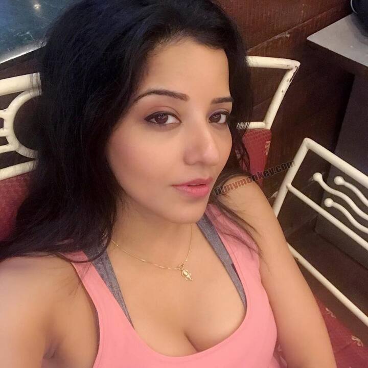 Here's the next picture she shared with fans from her Gujarat shoot and wrote -