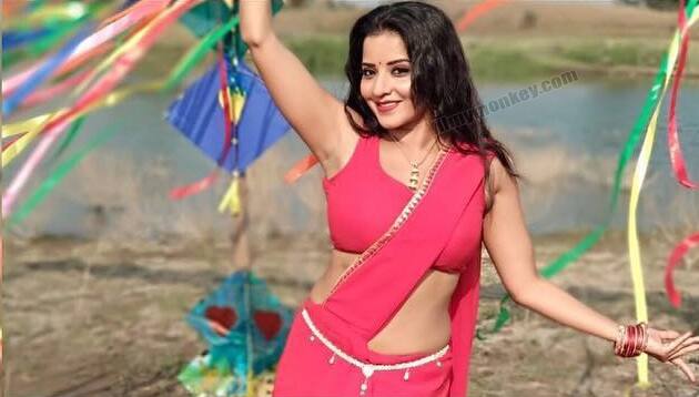 Former Bigg Boss 10 contestant Monalisa Antara looks stunning during her dance shoot for her next film