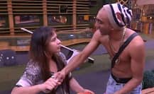 REALLY? Bigg Boss 11: Shilpa Shinde makes a shocking revelation about EVICTED contestant Akash Dadlani calls him a 'panty sniffer' which was not aired on TV!